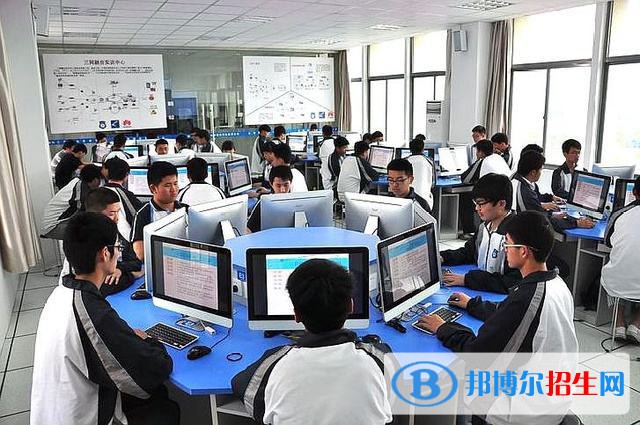 蘭州2023年去讀計算機學(xué)校學(xué)什么對以后好一點