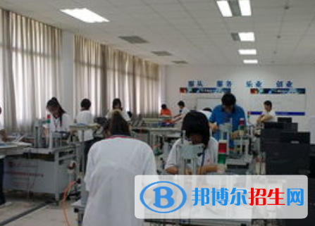 模具設(shè)計(jì)與制造專業(yè)好嗎?