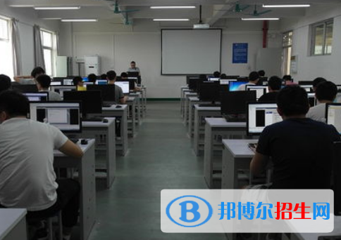 軟件技術專業(yè)好嗎?