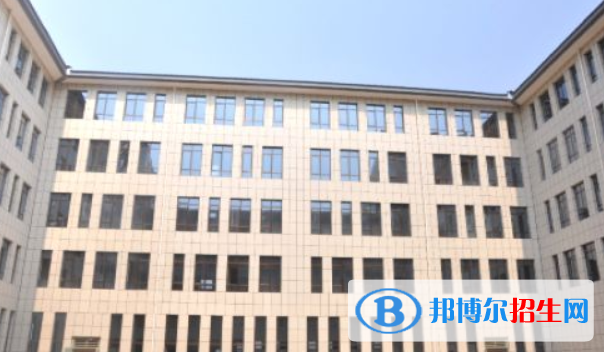 慶城縣隴東中學(xué)2023年學(xué)費(fèi)、收費(fèi)多少 