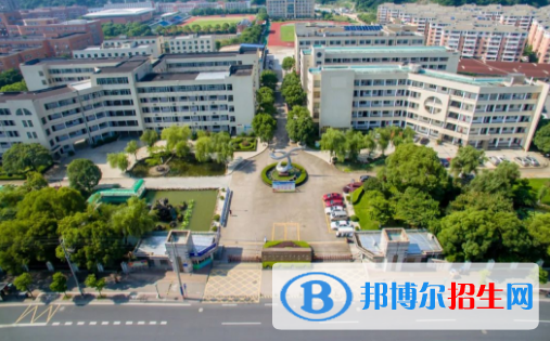 浙江2023年中專學校生可以考大學嗎
