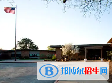 美國(guó)巴斯圖高中2023年錄取分?jǐn)?shù)線