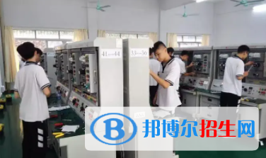 浙江2023年中專學校讀出來是什么文憑
