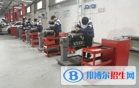 浙江2023年中專學校包就業(yè)嗎