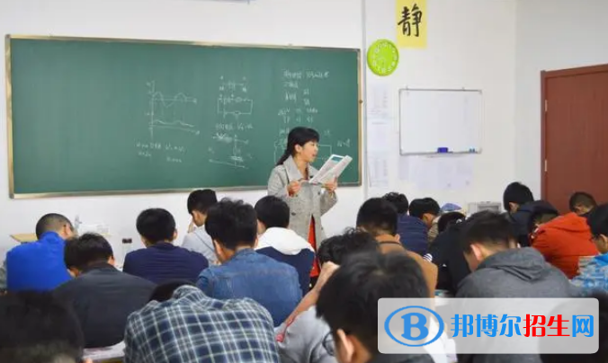 陜西2023年讀中專學?？梢钥即髮W嗎