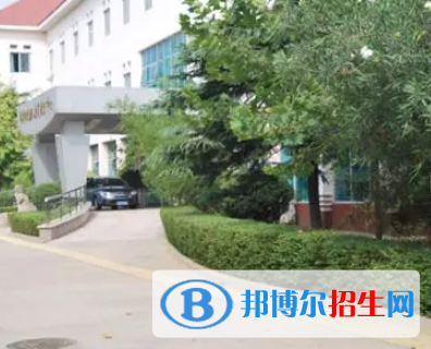 邢臺(tái)民進(jìn)經(jīng)濟(jì)管理中等專(zhuān)業(yè)學(xué)校是大專(zhuān)還是中專(zhuān)(邢臺(tái)民進(jìn)經(jīng)濟(jì)管理中等專(zhuān)業(yè)學(xué)校)
