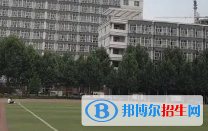 邢臺(tái)經(jīng)貿(mào)中專學(xué)校是大專還是中專(邢臺(tái)經(jīng)貿(mào)中專學(xué)校)