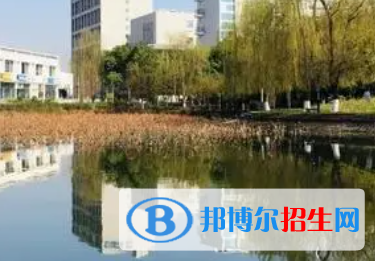 四川管理職業(yè)學(xué)院是大專還是中專（四川管理職業(yè)學(xué)院）