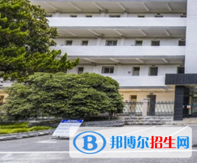 2023風(fēng)電系統(tǒng)運(yùn)行與維護(hù)專業(yè)的高職?？茖W(xué)校有哪些?(附排名)