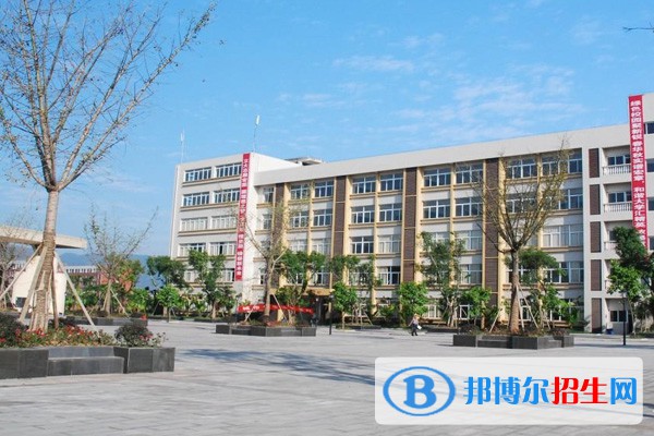 四川2023年有計(jì)算機(jī)學(xué)校的大專(zhuān)