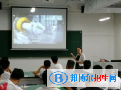 鋼鐵冶金設(shè)備維護專業(yè)好嗎?