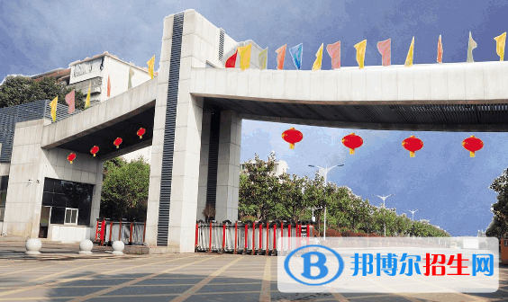 衡陽(yáng)市華岳實(shí)驗(yàn)中學(xué)、衡州高級(jí)中學(xué)2022錄取分?jǐn)?shù)線（2023參考）
