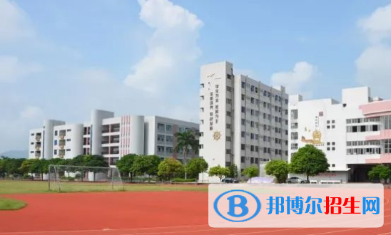 云浮市鄧發(fā)紀念中學(xué)2022錄取分數(shù)線（2023參考）