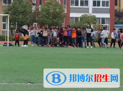 蒙城縣實(shí)驗(yàn)永興中學(xué)、致遠(yuǎn)高新學(xué)校2022年分?jǐn)?shù)線是多少？（2023參考）