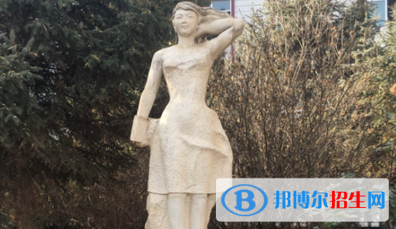 臨洮中學(xué)2023年報名條件、招生要求、招生對象 