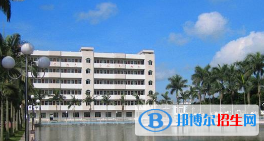 新興縣田家炳中學(xué)2022錄取分?jǐn)?shù)線（2023參考）