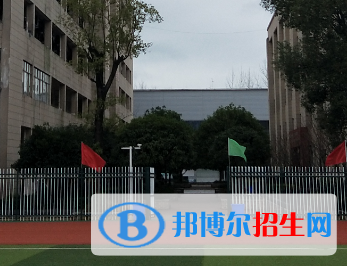 蘆溪周敦頤學(xué)校2022年分?jǐn)?shù)線是多少？（2023參考）
