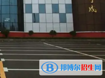 安仁縣玉潭實驗學校2022年分數線是多少？（2023參考）