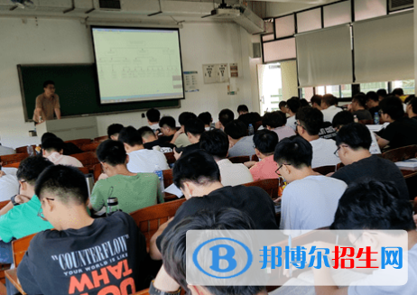 俄語(yǔ)專(zhuān)業(yè)好嗎?(俄語(yǔ)專(zhuān)業(yè))