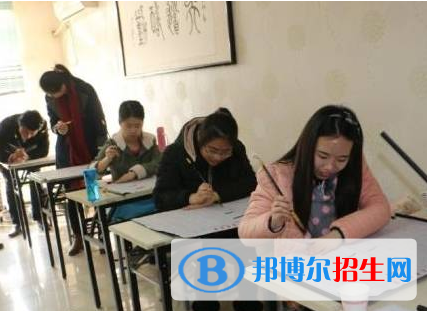 漢語(yǔ)言專業(yè)好嗎?(漢語(yǔ)言專業(yè))