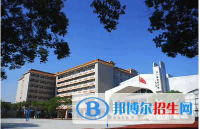 中山市龍山中學(xué)、楊仙逸中學(xué)2022錄取分?jǐn)?shù)線（2023參考）