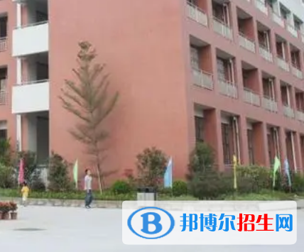 云浮市伊頓實驗學(xué)校2022年分數(shù)線是多少?(2023參考)
