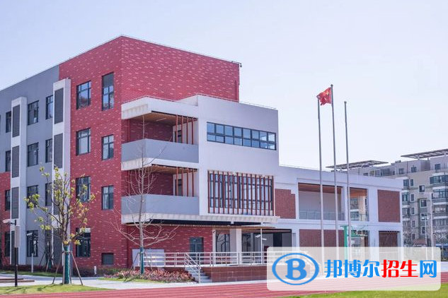 上海文綺中學(xué)GAC高中國際課程部2023年學(xué)費標(biāo)準(zhǔn)2