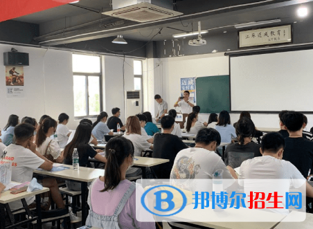 斯洛文尼亞語(yǔ)專(zhuān)業(yè)好嗎?(斯洛文尼亞語(yǔ)專(zhuān)業(yè))