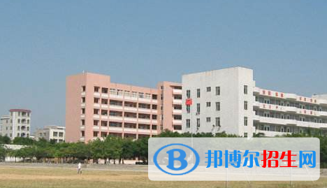 湛江市麻章區(qū)一中、湛江經(jīng)濟(jì)技術(shù)開(kāi)發(fā)區(qū)覺(jué)民中學(xué)2022錄取分?jǐn)?shù)線（2023參考）