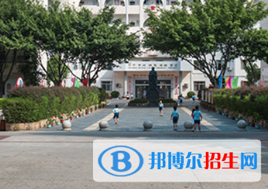 贛州厚德外國語學(xué)校2022年分數(shù)線是多少?(2023參考)