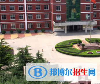 鶴壁市淇濱高級中學(xué)、育才學(xué)校2022年分?jǐn)?shù)線是多少?(2023參考)