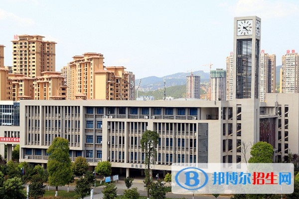 四川信息職業(yè)技術(shù)學(xué)院單招2023年學(xué)費(fèi)是多少