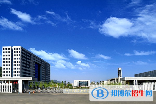 四川信息職業(yè)技術(shù)學(xué)院單招2023年招生簡章