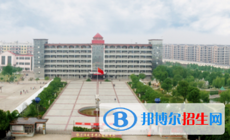 余干縣中英文學(xué)校、英華中學(xué)2022錄取分?jǐn)?shù)線（2023參考）