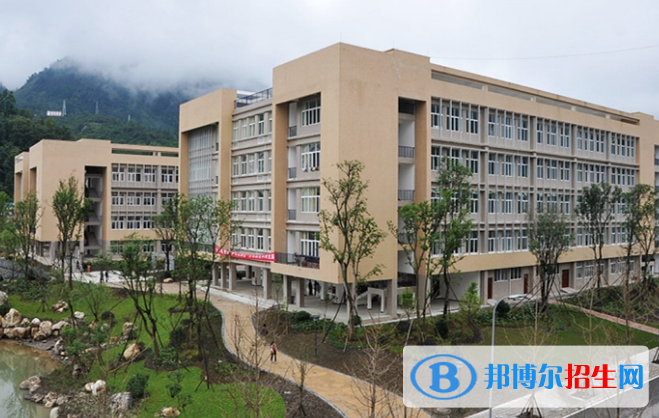 2022阿壩藏族羌族自治州大學(xué)排名（校友會)