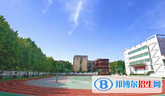 重慶2023年上中專學(xué)校能考大學(xué)嗎