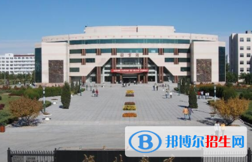 榆林學院是不是雙一流大學嗎？