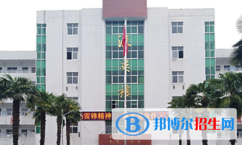 鎮(zhèn)平縣雪楓中學2022錄取分數(shù)線（2023參考）