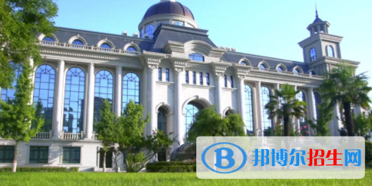 西安外事學(xué)院是不是雙一流大學(xué)嗎？