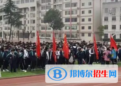 婁底六中2022錄取分?jǐn)?shù)線(xiàn) (2023參考)