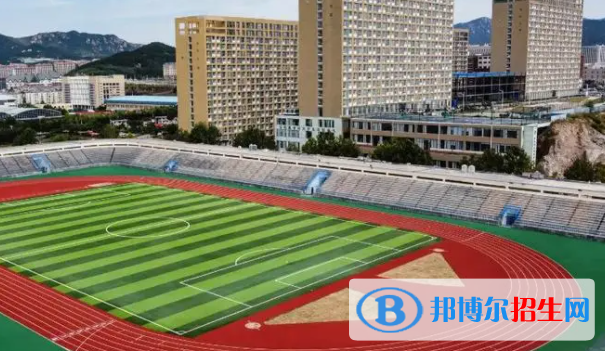 青島恒星科技學(xué)院是不是雙一流大學(xué)？
