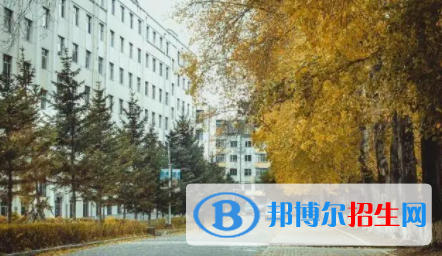 佳木斯大學(xué)是不是雙一流大學(xué)？
