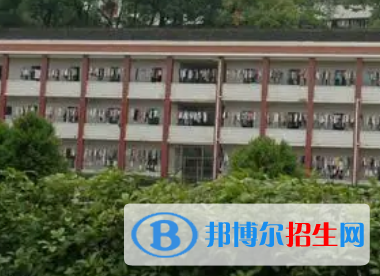 漣源三中2022錄取分?jǐn)?shù)線 (2023參考)