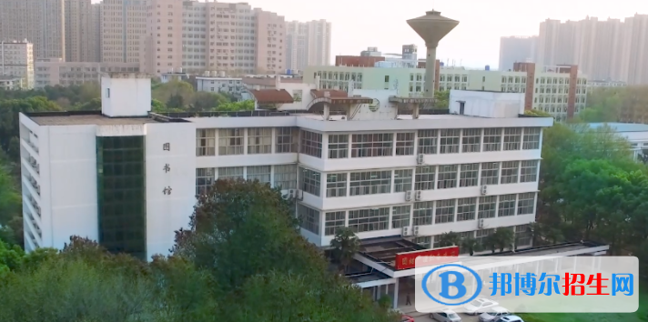 武漢工程大學(xué)郵電與信息工程學(xué)院是不是雙一流大學(xué)？