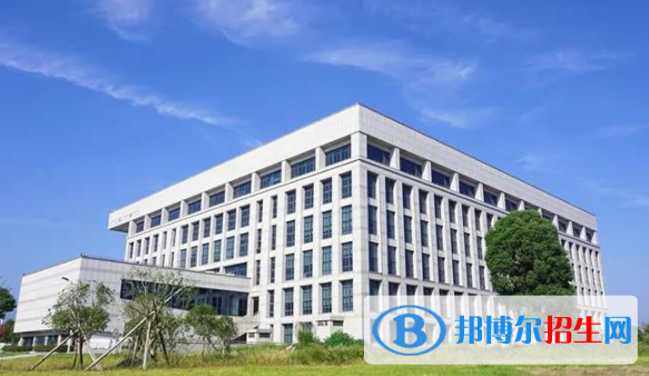 上海財(cái)經(jīng)大學(xué)浙江學(xué)院是不是雙一流大學(xué)？