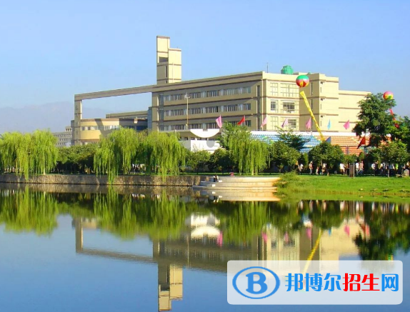 2022寧夏回族自治區(qū)大學(xué)一流專(zhuān)業(yè)排名(校友會(huì))