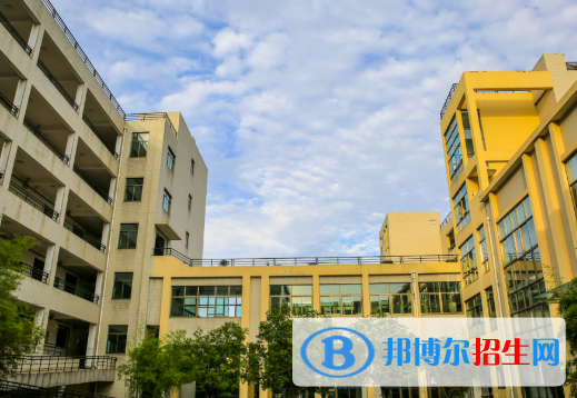 杭州2023年大專(zhuān)好還是中專(zhuān)好