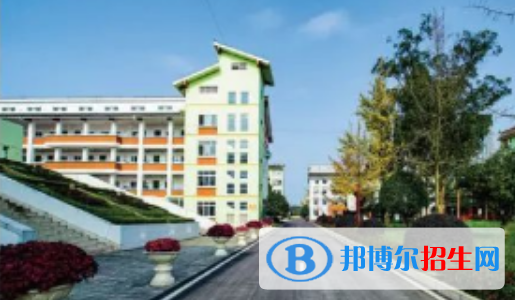 都江堰市領(lǐng)川實驗學(xué)校2023年報名條件、招生要求、招生對象 