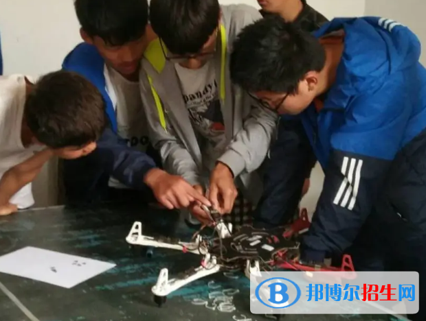 重慶2023年中專學校什么專業(yè)適合男生