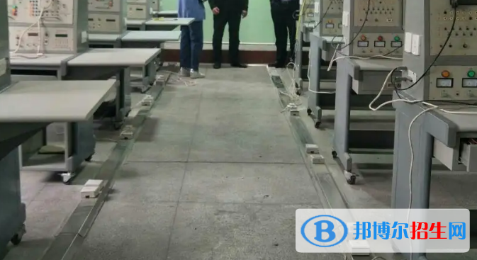 重慶2023年男生上中專(zhuān)學(xué)校學(xué)什么好